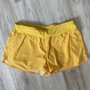 Senita Athletics Swift Shorts Size Large